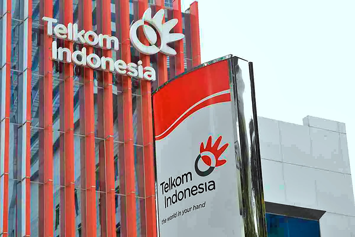 TLKM vs ISAT Pisahkan Bisnis Fiber Optik: Strategi InfraNexia dan FiberCo Jadi Penentu Arah Saham