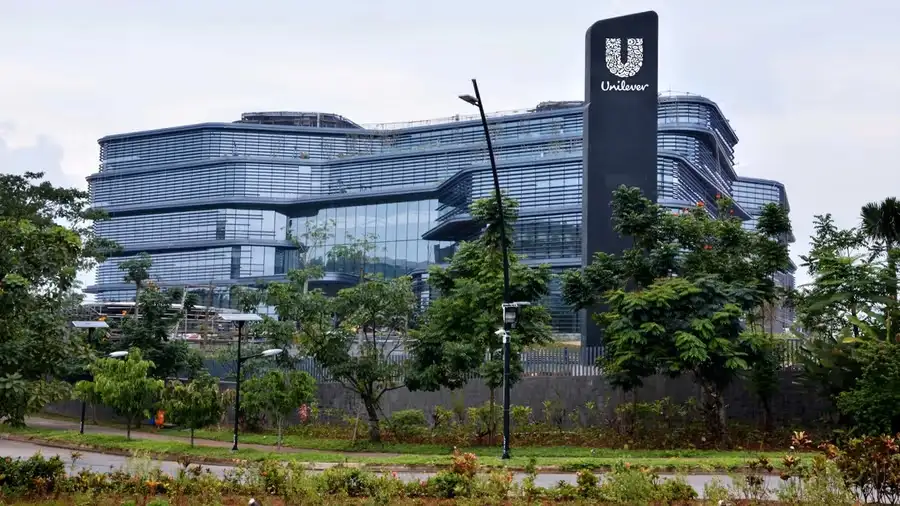 Rekomendasi Saham UNVR Usai Divestasi Sariwangi: Beli, Hold, atau Jual?